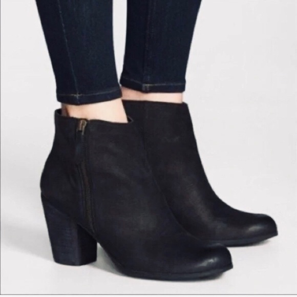 bp Genuine Leather Heels Side Zip Ankle Boots 10 M - Picture 1 of 6